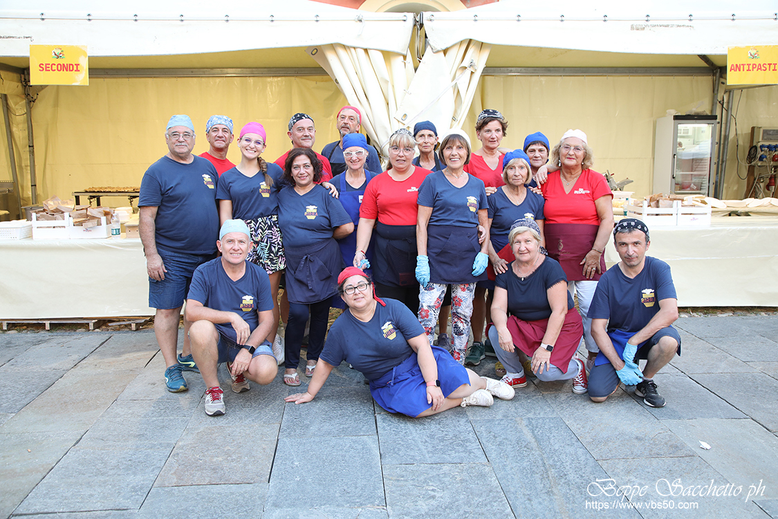 VBS_8866 - A Tutta Birra 2022 - ProLoco San Damiano d'Asti - Serata Latino con Oro Caribe e Salsabor.jpg